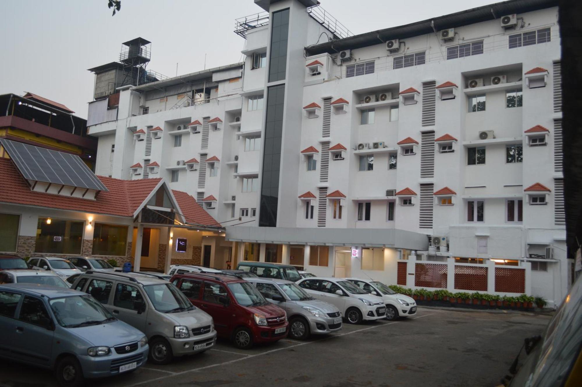 Hotel Aida Kottayam Εξωτερικό φωτογραφία