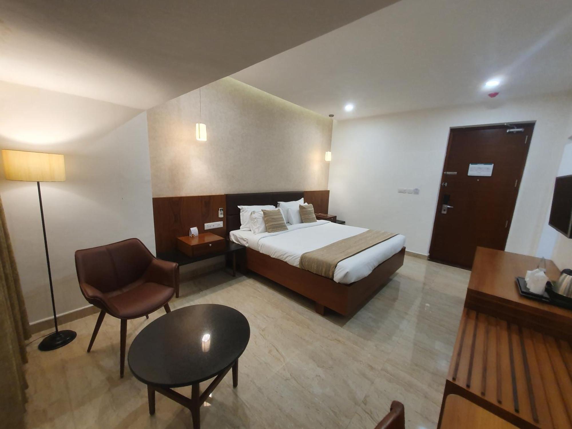 Hotel Aida Kottayam Εξωτερικό φωτογραφία