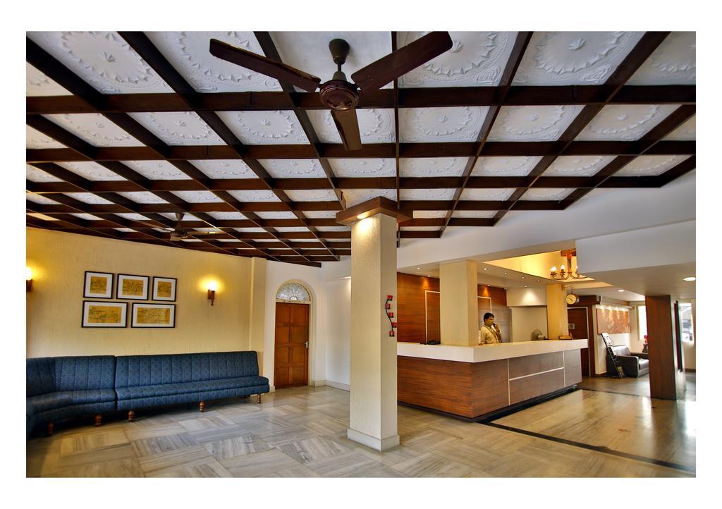 Hotel Aida Kottayam Εξωτερικό φωτογραφία