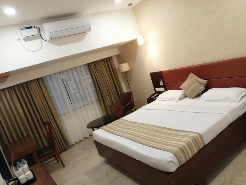 Hotel Aida Kottayam Εξωτερικό φωτογραφία
